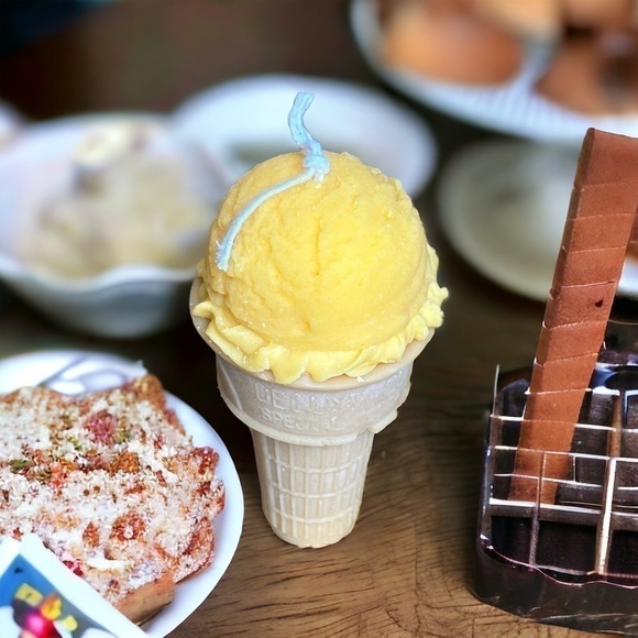 ⚠️SALE Candle / Handmade Yellow Ice Cream Cone Shaped Soy Wax Candle SEND OFFERS - Picture 3 of 5